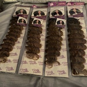 Trendy Tresses River Curls